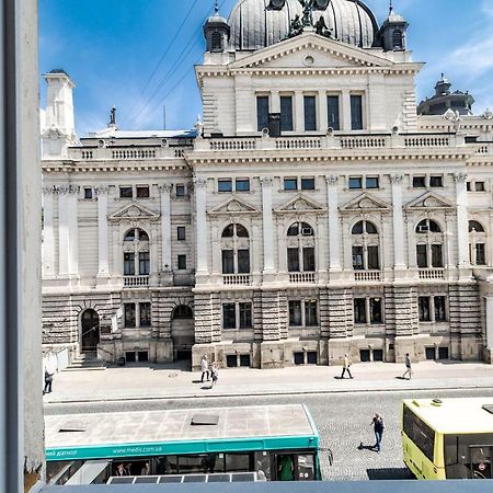 Opera House Apartment 3 Lviv Luaran gambar
