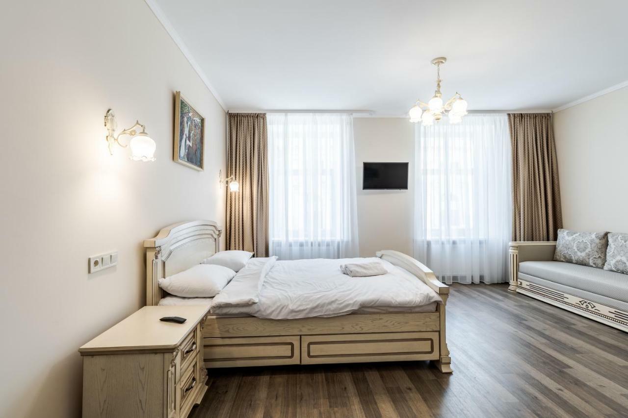 Opera House Apartment 3 Lviv Luaran gambar